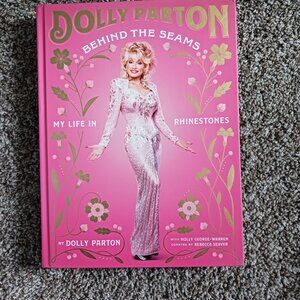 Dolly Parton Behind the seams book